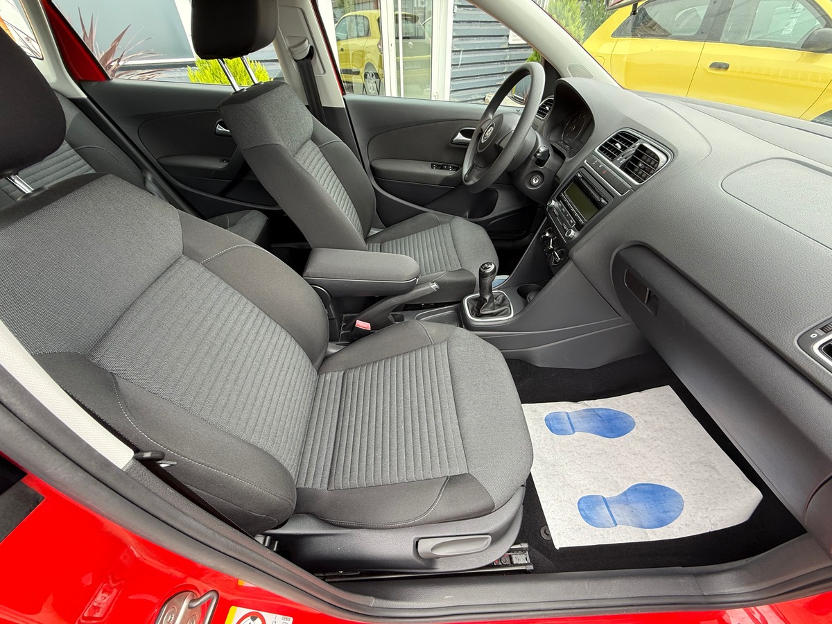Volkswagen Polo V 1.4 i 85 CH