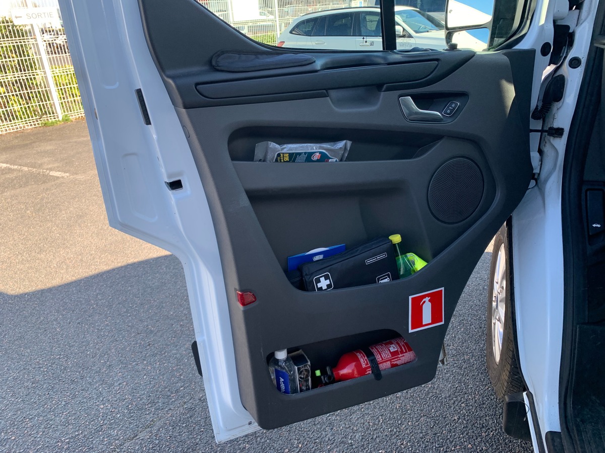 Ford CAMPEREVE 130 chevaux | Premiére MAIN | Cap Land | Caméra de recul | Apple car play