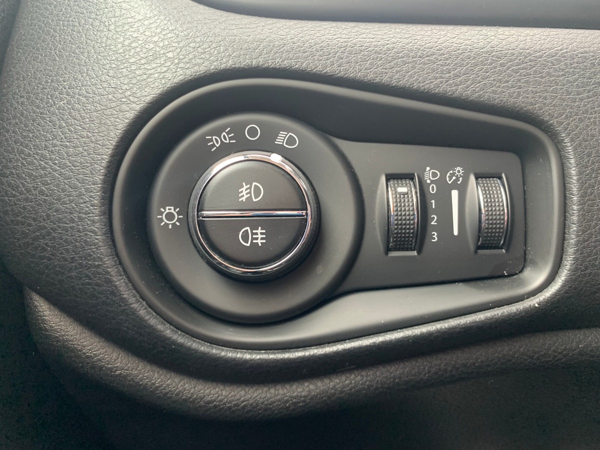 Jeep Renegade 120 chevaux | Régulateur de vitesse | Radar de recul | Bluetooth | Cuir | GPS