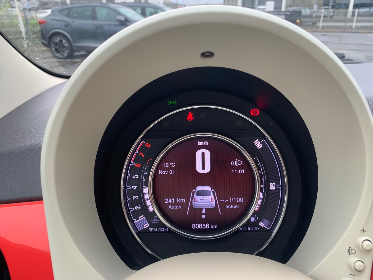Fiat 500 85 ch | LOUNGE | Uconnect Radio 5" NAV LIVE | Radar de stationnement AR | Toit panoramique