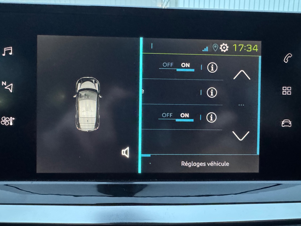 Peugeot 208 136 ch | Style | Démarrage sans clé | Régulateur de vitesse | Peugeot i-Cockpit