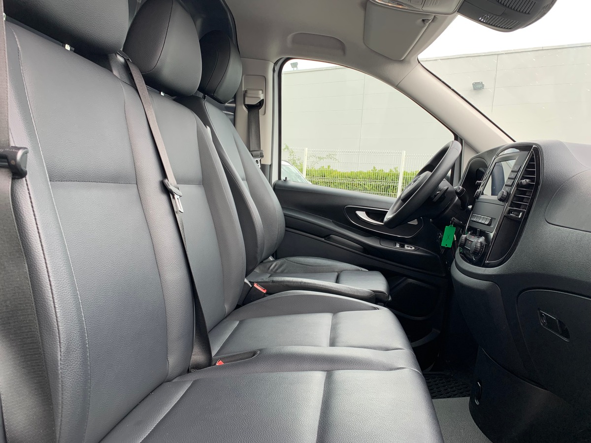 Mercedes-Benz Vito Fg 163 | Compact | TVA Récupérable | 4X4 | Apple car Play | Caméra recul | Attelage