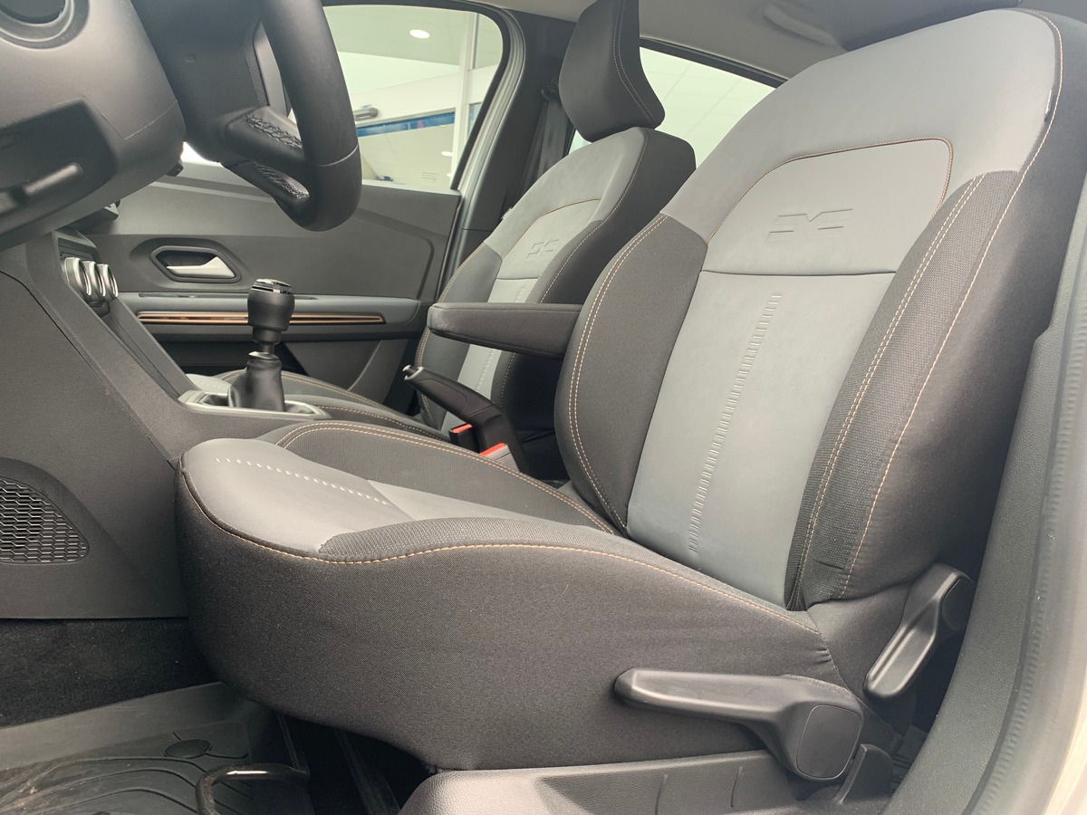 Dacia Sandero Stepway 90 ch | Extreme | Caméra | Régulateur | Intégration smartphone | Roue secours