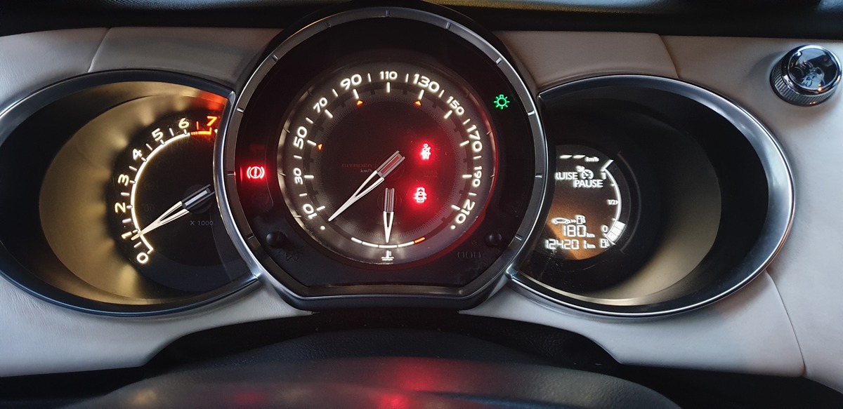 Citroën DS3 DS3 Ultra prestige 1.6 THP 155 Airbags + chaîne de distribution remplacée