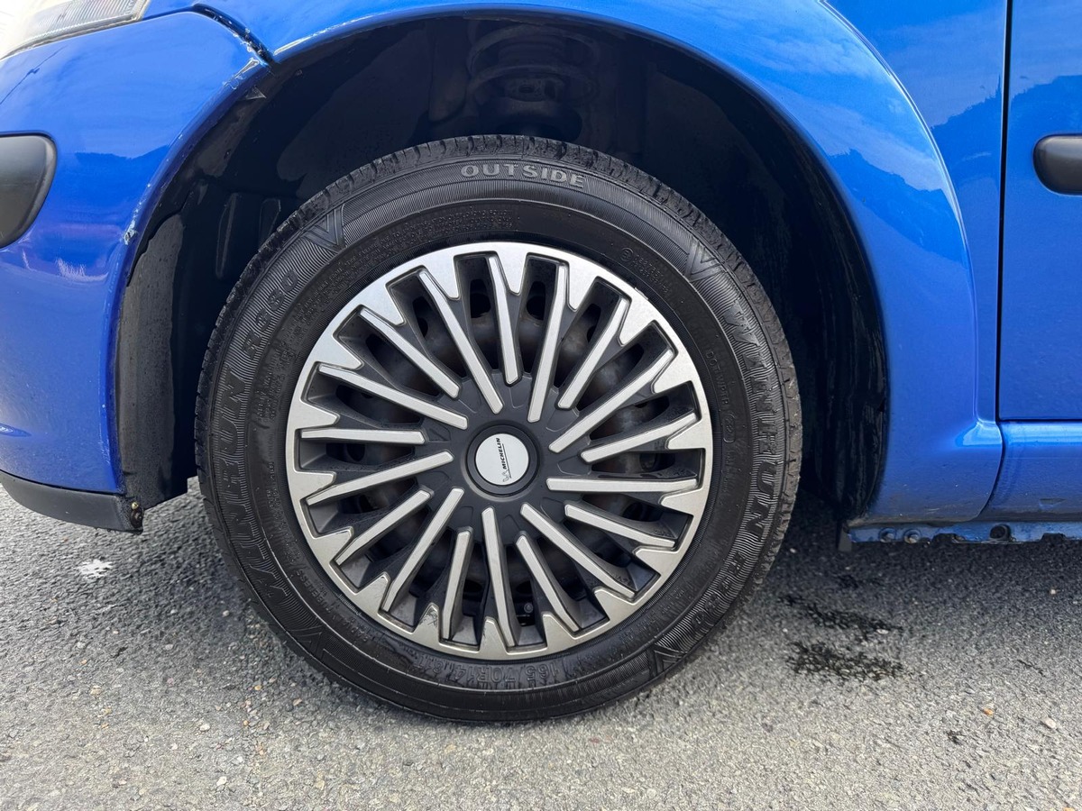 Citroën C3 1.4 i 75 cv