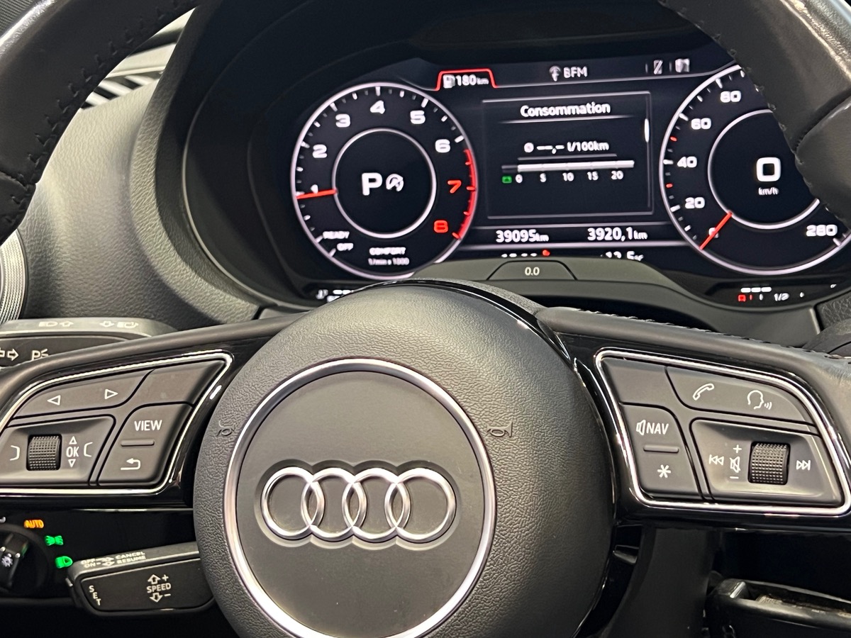 Audi A3 Cabriolet 35 TFSI 150CV S-LINE 1ERE MAIN FULL O