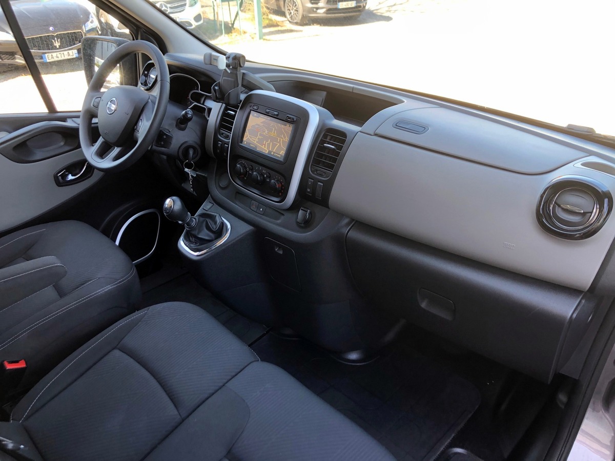 Nissan NV300 Combi 1.6 DCI 145 CH N-CONNECTA FOURGON 6PL