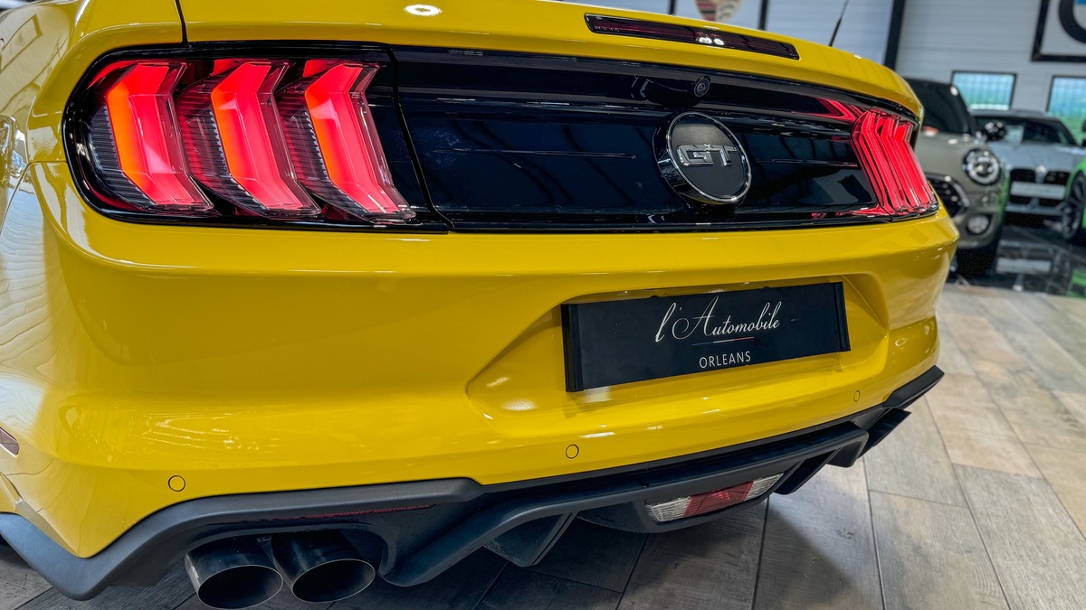 Ford Mustang GT V8 5.0 BVA10 450 AB