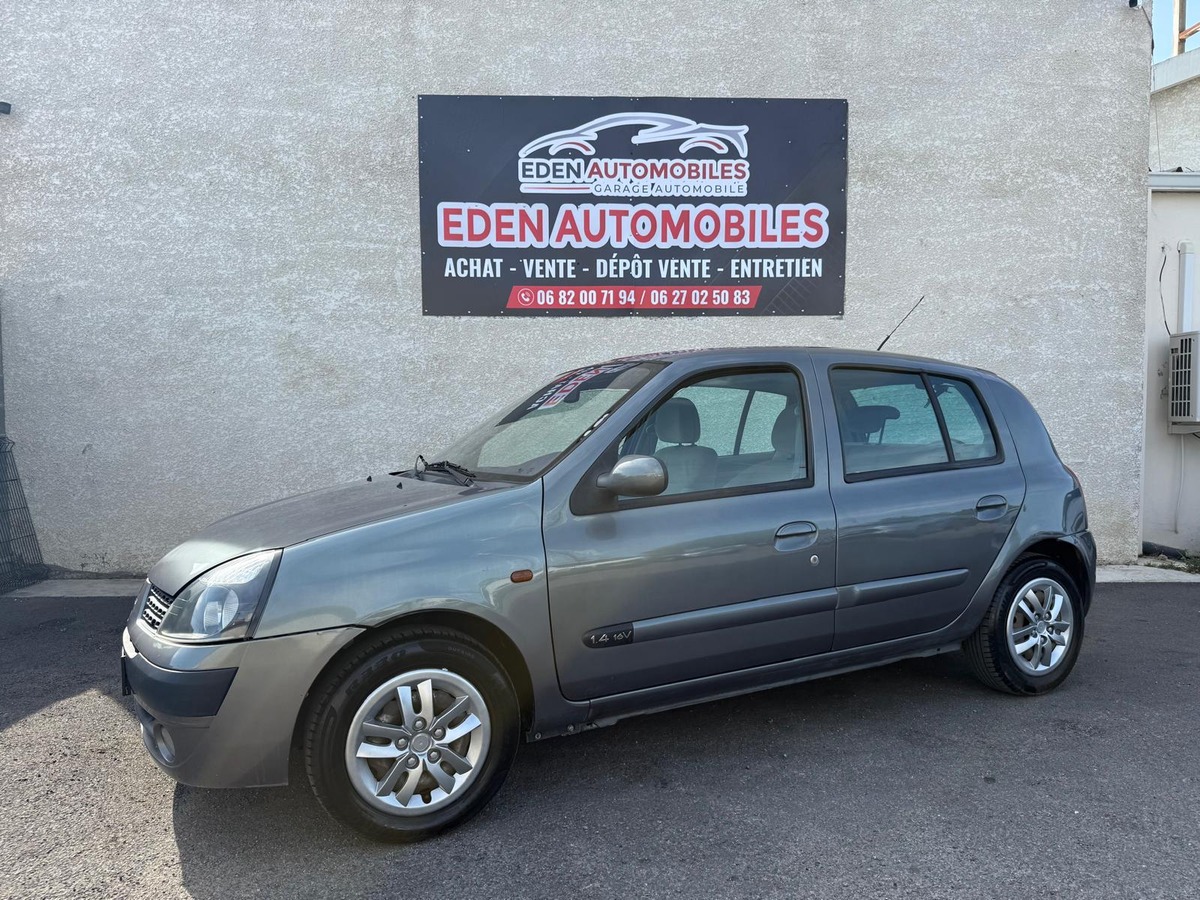 RENAULT Clio