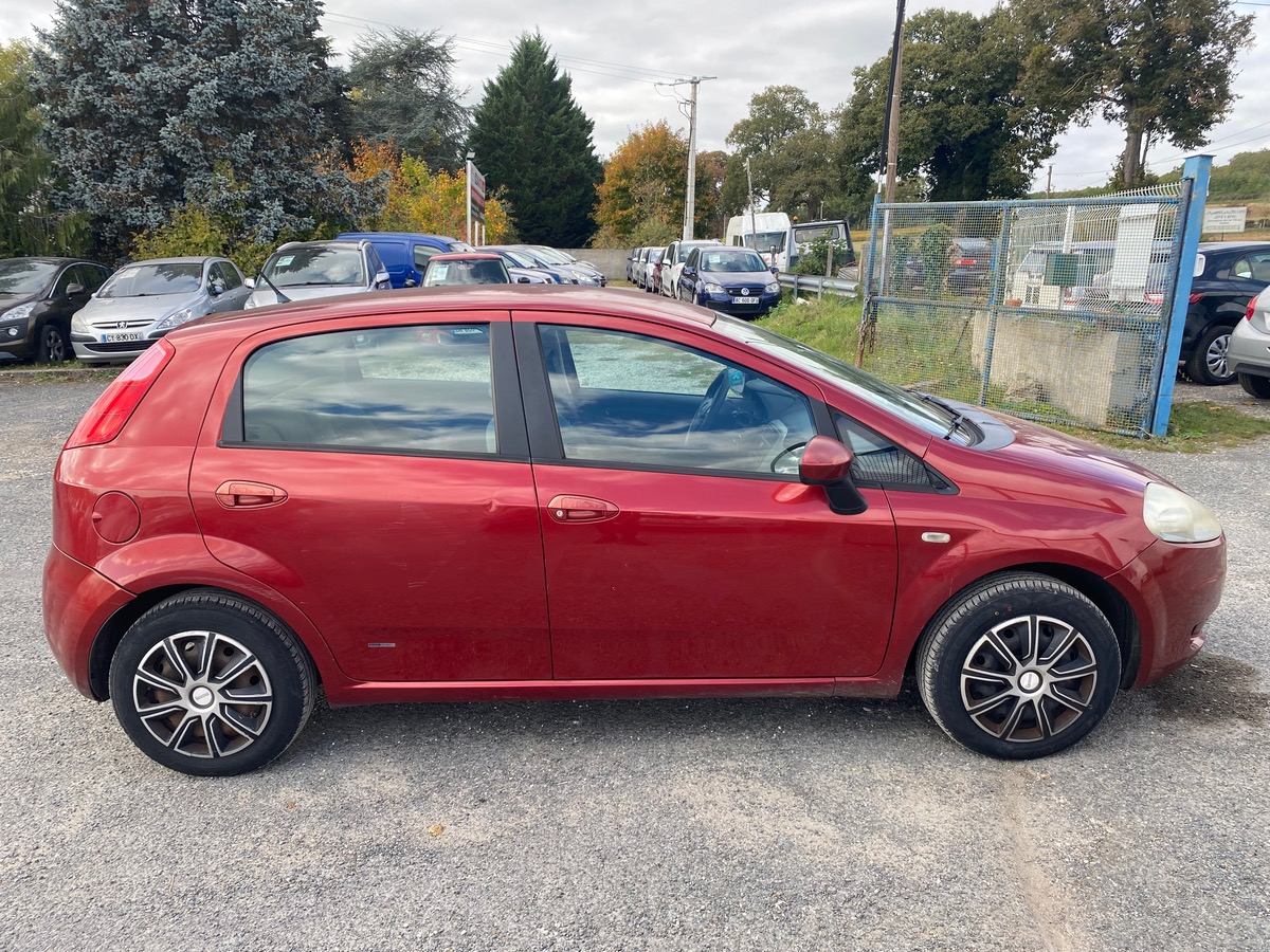 Fiat Punto 1.3 jtd 75cv moteur a chaine petit prix 