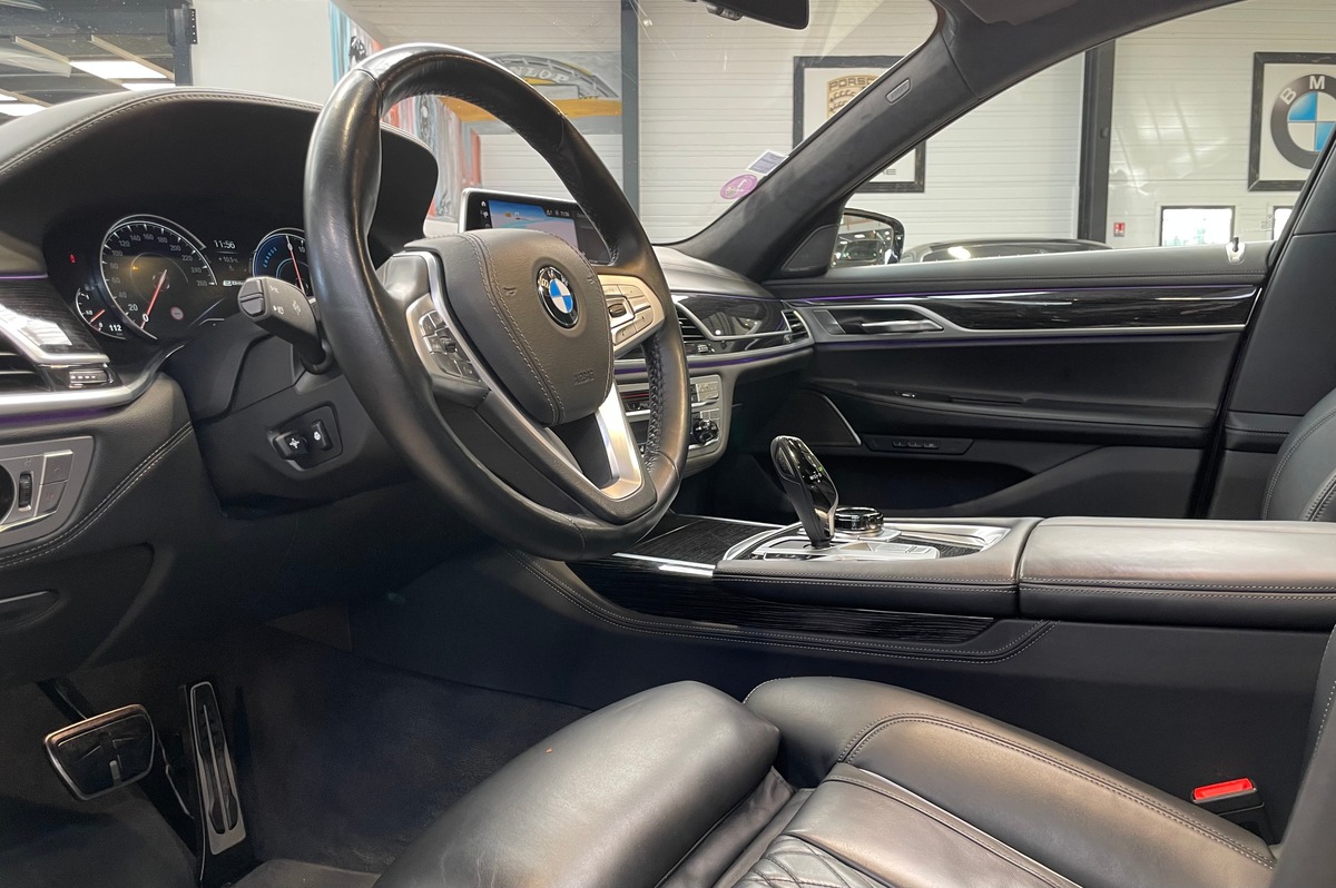 Bmw Série 7 (G11) 740E HYBRID 326CV - MSPORT - EDITION CARBON CORE  - GARANTIE 1 AN