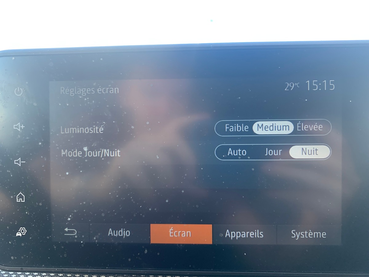 Dacia Jogger 140 | EXPRESSION | Hybride | Radar | Attelage | Bluetooth | Climatisation | Régulateur
