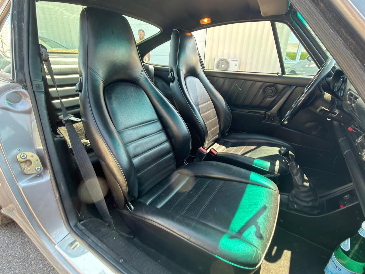 Porsche 911 SC 3.2 231ch Carrera