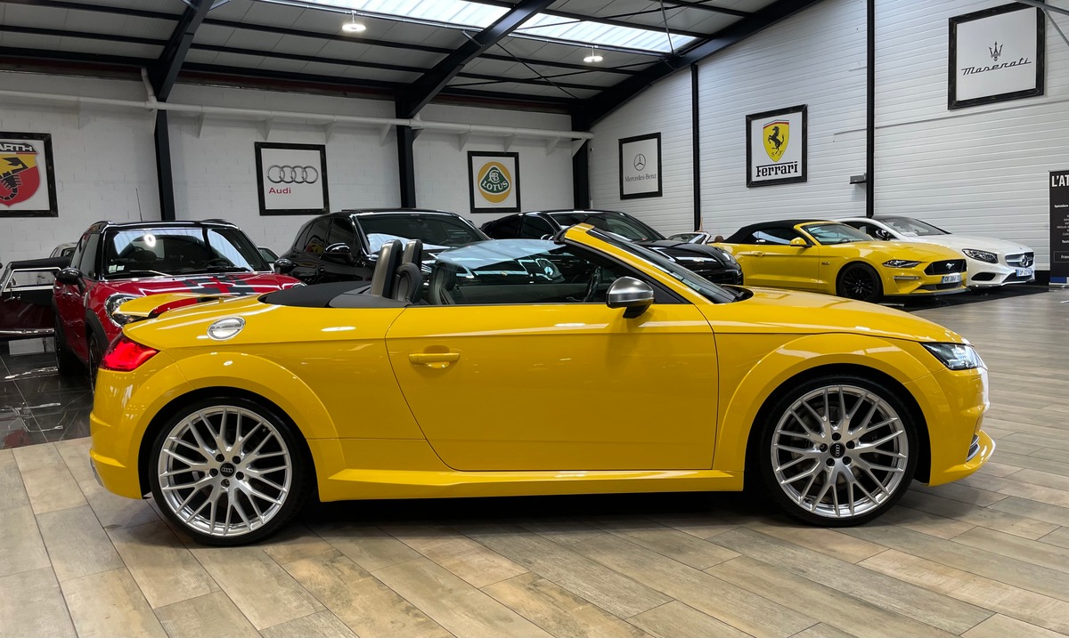 Audi TTS Série 3 ROADSTER 2.0L TFSI QUATTRO S-TRONIC 310 - ENTRETIEN CONSTRUCTEUR x