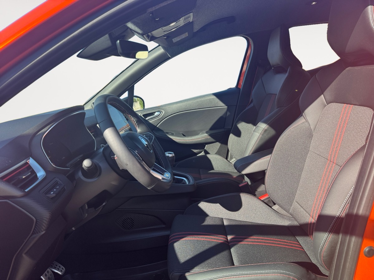 RENAULT Clio tce 140 RS