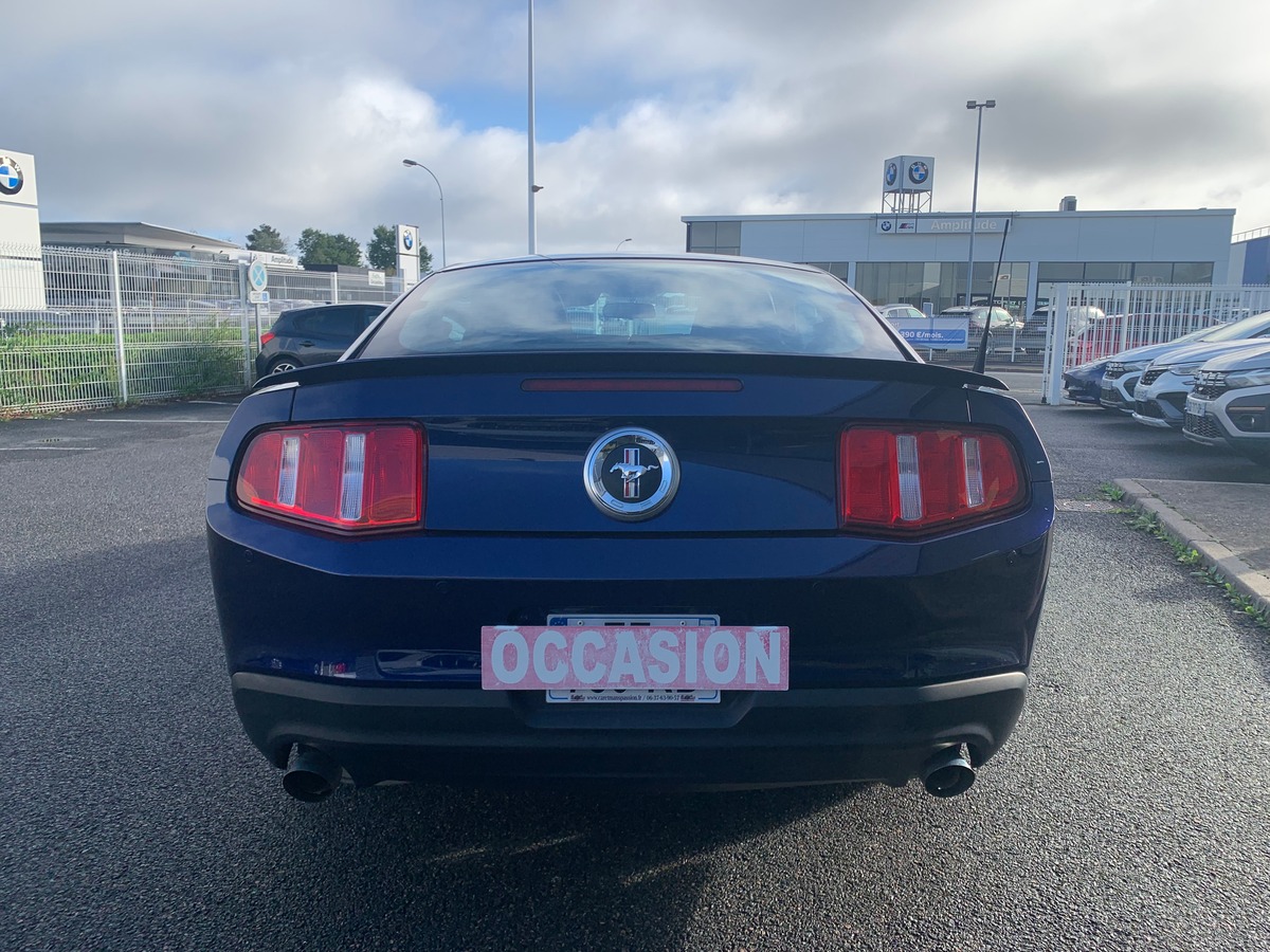 Ford Mustang 304 chevaux | V6 3.7L | Intérieur CUIR | Couleur Bleu Kona | Boite manuelle 6 vitesses