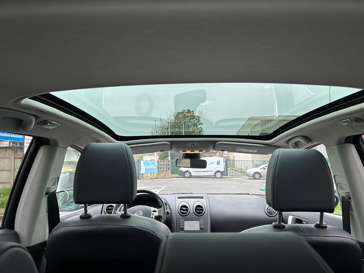 Nissan Qashqai 1.6 CDI 130 CV TEKNA 4XCBLEUt