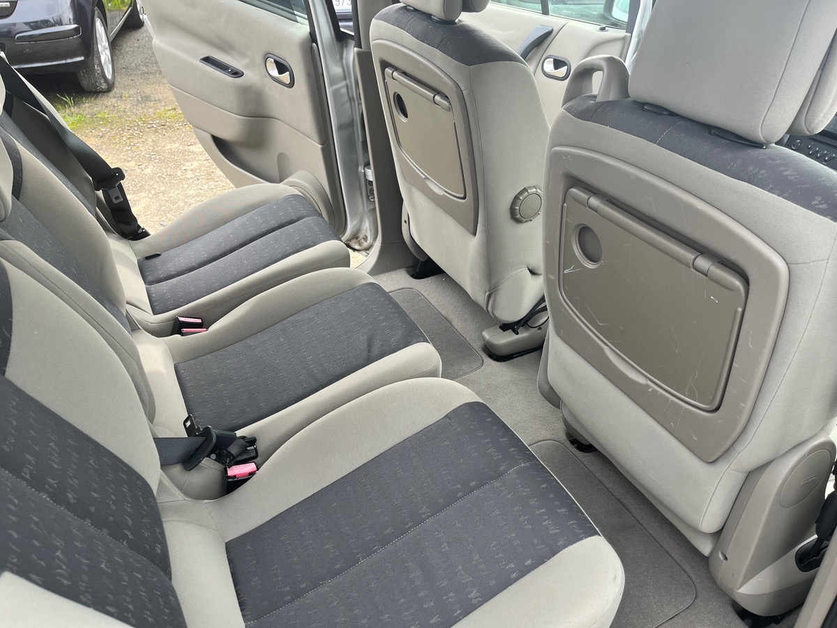 RENAULT Scenic 1.9 dci 168533KM