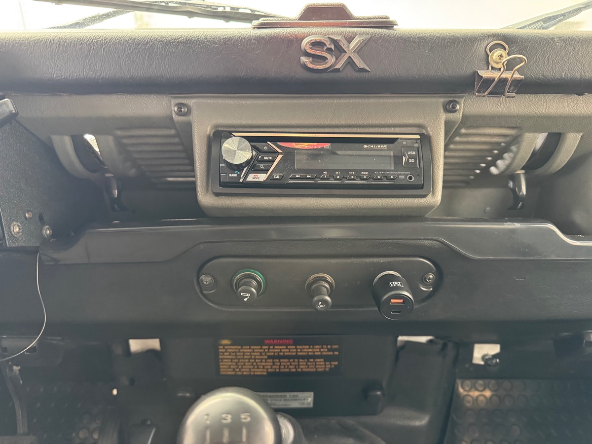 Land-Rover Defender 130 TDI 200 MOTEUR 11L BOITE DE VITESSE LT77S
