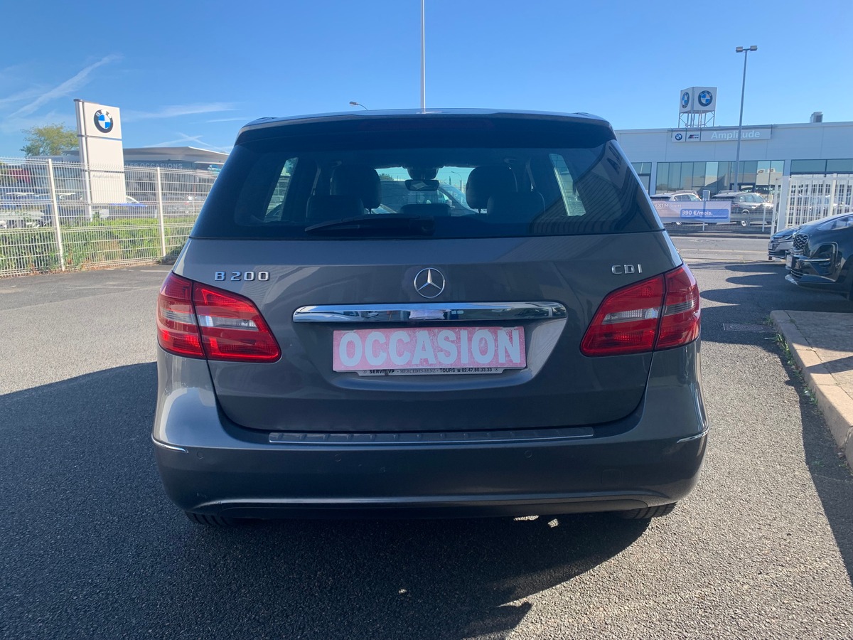 Mercedes-Benz Classe B 136 | Design | Toit ouvrant panoramique | Caméra | Cuir | Régulateur vitesse
