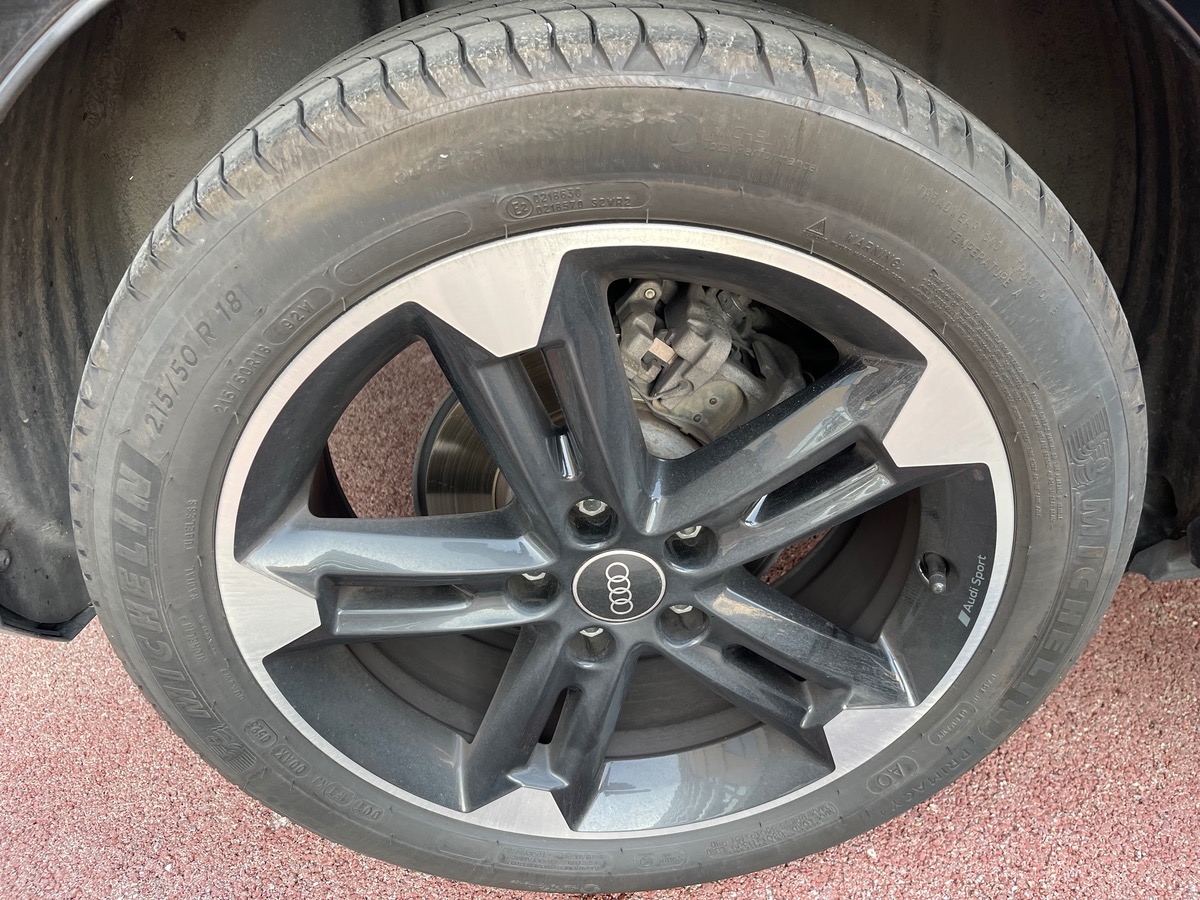 Audi Q2 35 TFSI 150 cv / Toit Ouvrant / Virtual Cockpit / Pack Black /