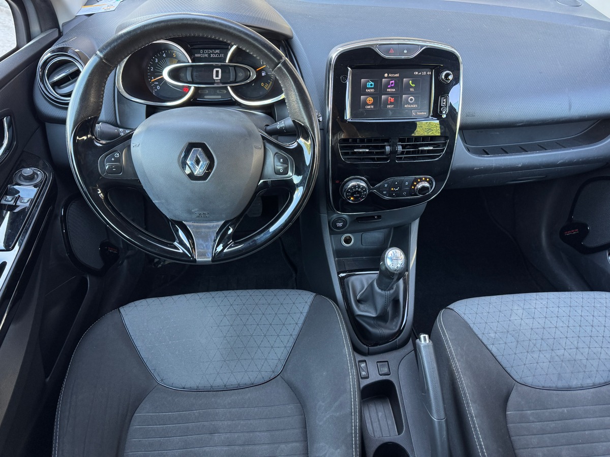 RENAULT Clio IV 1.5 dCi Limited S&S 90 cv - Ecran multimédia