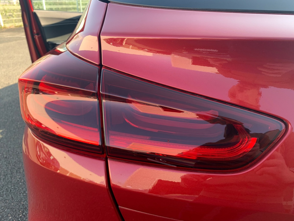 Kia XCeed 141 |Premium | Toit ouvrant | Siéges chauffants climatisés | Caméra recul | Apple car Play