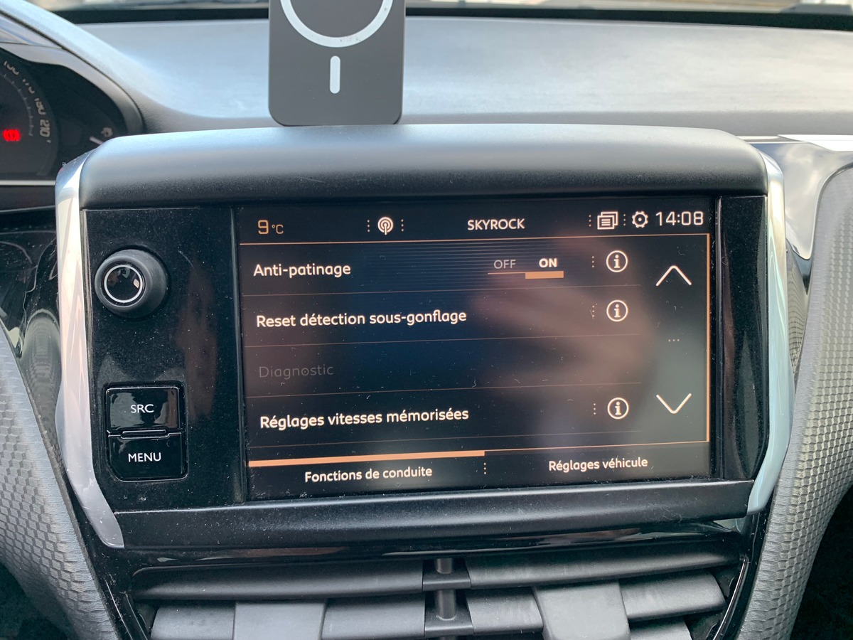 Peugeot 2008 82 ch | Active | Apple car play Android auto | Régulateur de vitesse | Pack Urbain