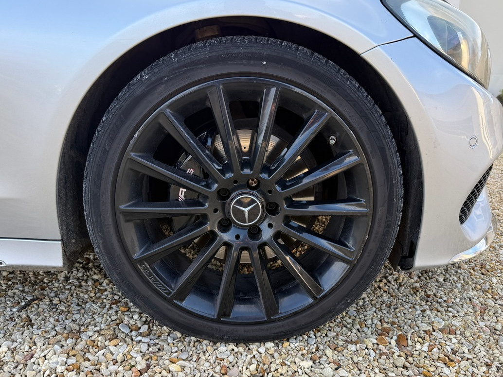 Mercedes Benz Classe C 220 cdi PACK AMG