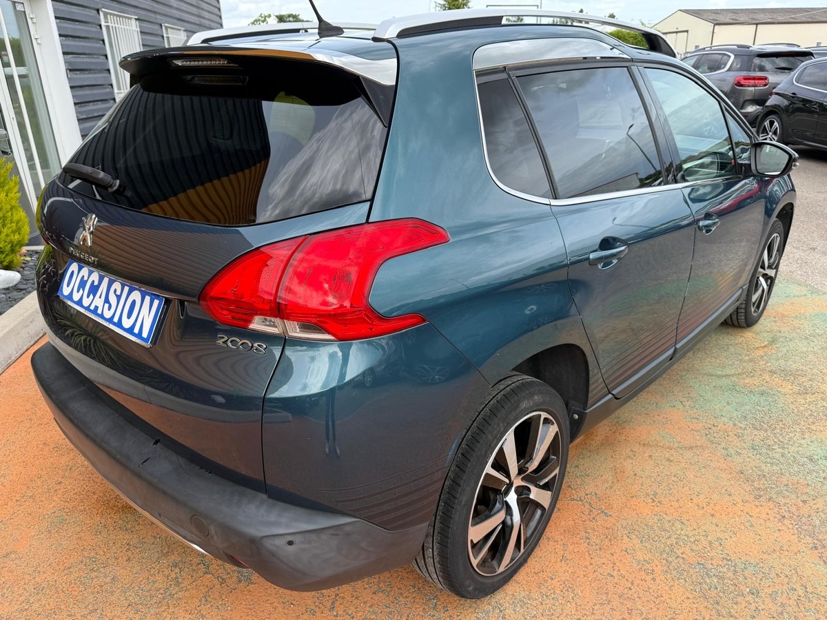 Peugeot 2008 1.2 130 ch URBAN