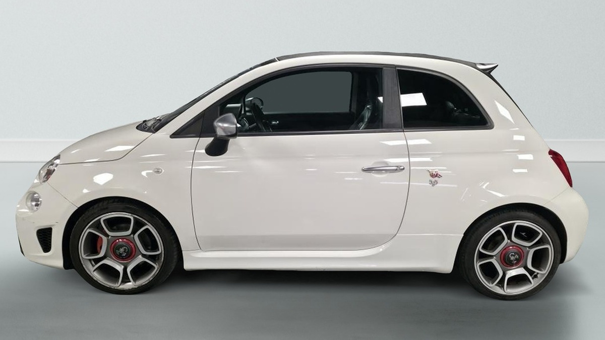 Abarth 500 1.4i 165 Abarth 595C Turismo | Ecran couleur | Mode Sport | Jantes en alliage 17"