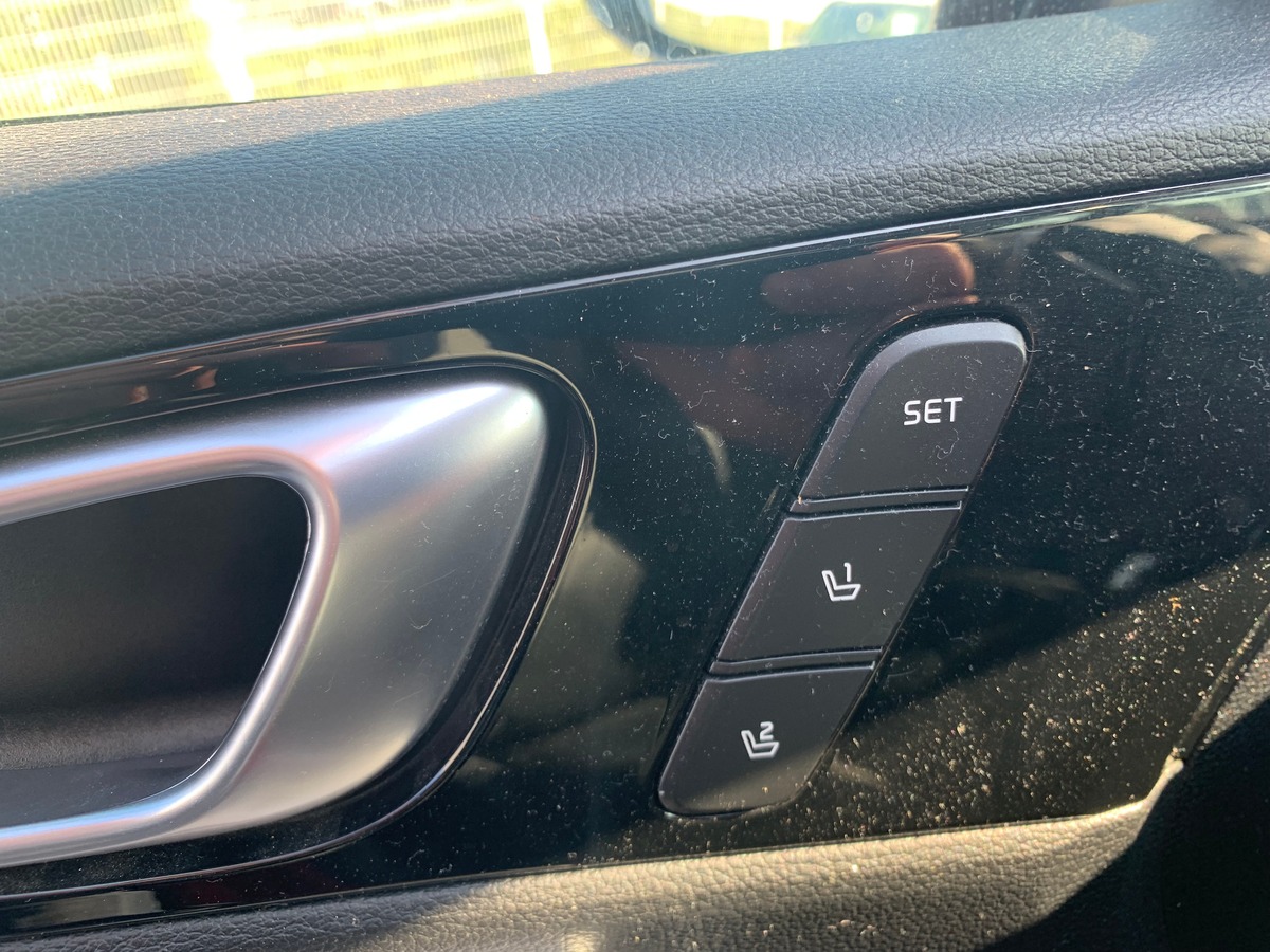 Kia XCeed 141 |Premium | Toit ouvrant | Siéges chauffants climatisés | Caméra recul | Apple car Play