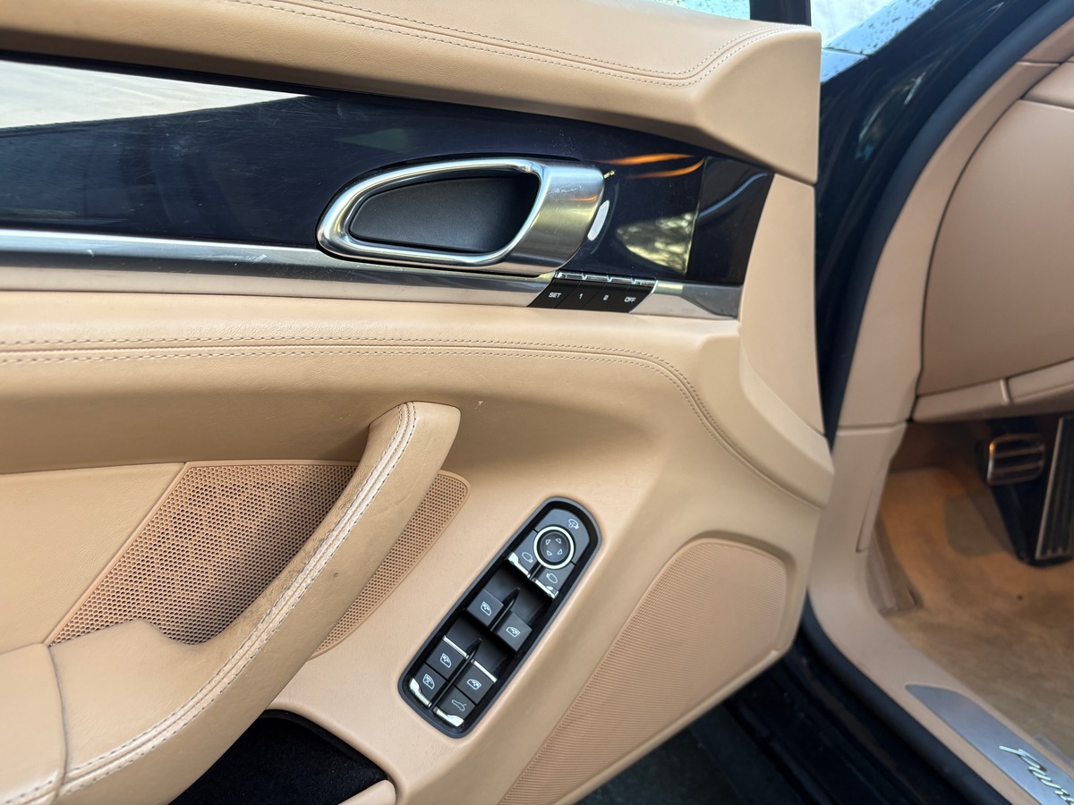 Porsche Panamera 4s - V8 4.8 400ch PDK