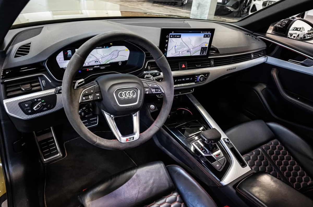 Audi RS4 Avant V 2.9 V6 TFSI 450ch quattro tiptronic 8