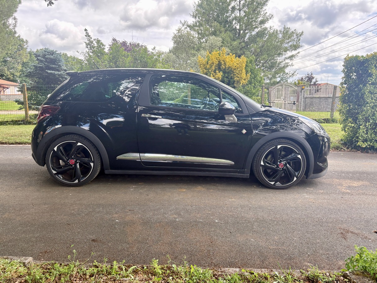 DS DS 3 RACING 1.6 THP 208 cv