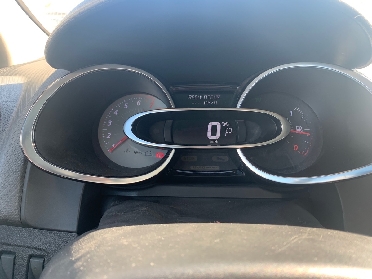 RENAULT Clio IV 120 ch | GT | Dernière vidange à 124924 kms | GPS Cartographique |Toit en verre fixe