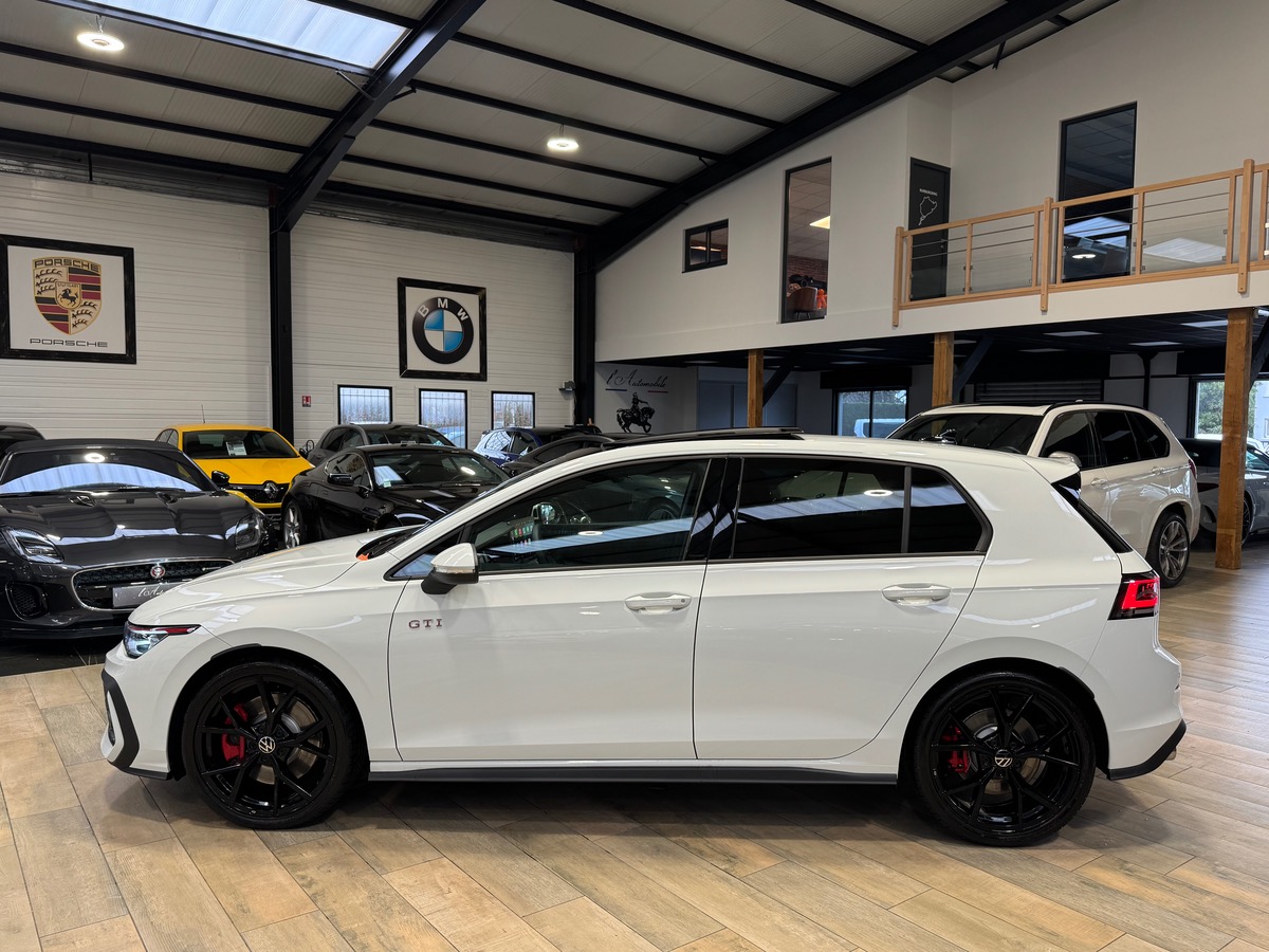 Volkswagen Golf 8 FL 2.0 TSI 265CV DSG7 GTI BERLINE /TO/UHD/H&K/CAM FULL MALUS INCLUS A