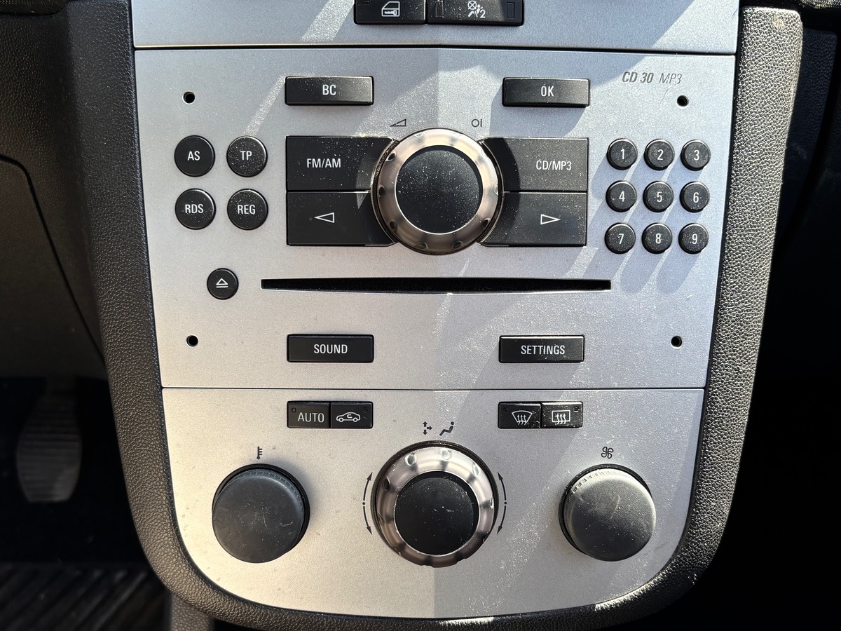 Opel Corsa 1.3 cdti 75 Enjoy EcoFlex 105G 3P BVM5