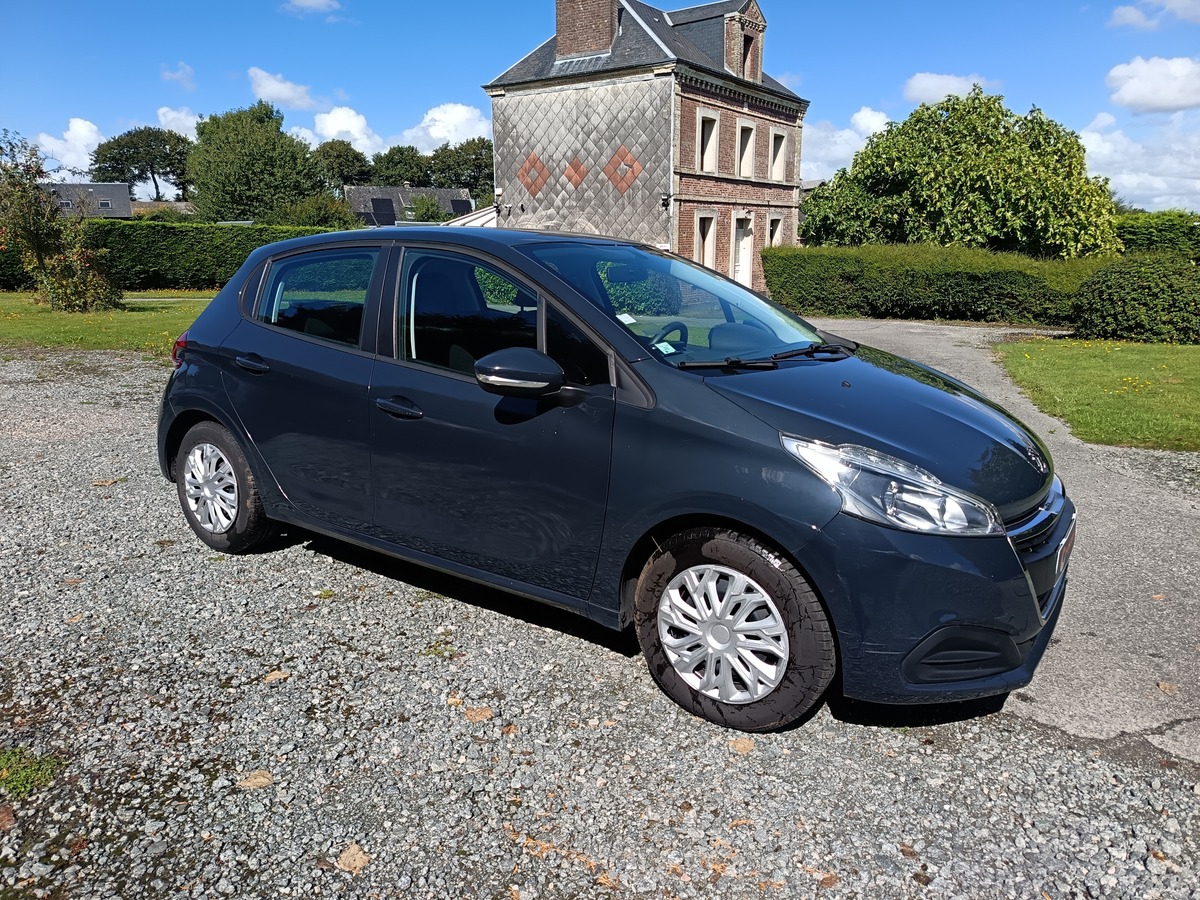 Peugeot 208 1.2L 68 CH ACTIVE Gtie 6 mois / Android Auto/ Gps