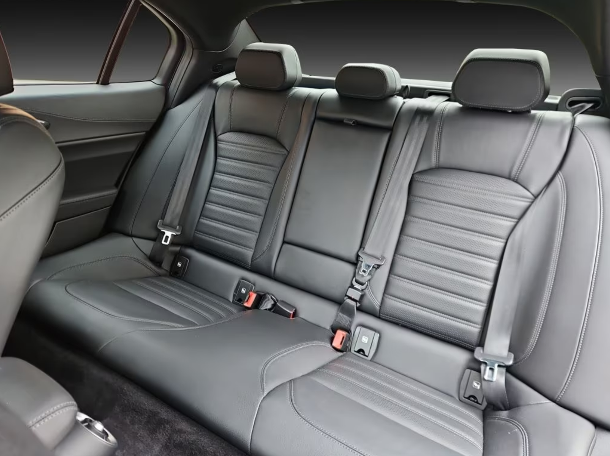 Alfa Romeo Giulia 2.9 V6 510ch Quadrifoglio AT8 Verde Montréal Harman-Kardon