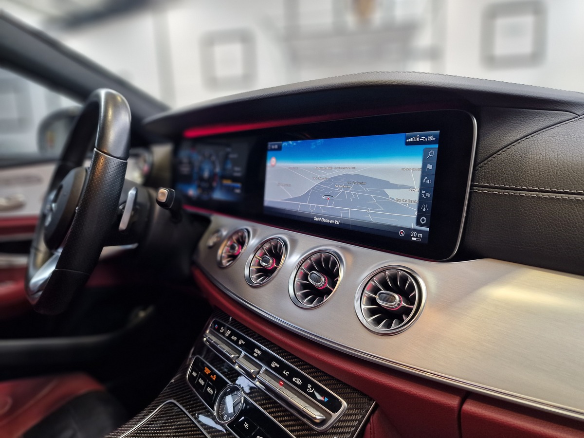 Mercedes-Benz CLS 350D 4MATIC 286ch AMG LINE / LAUNCH EDITION/ TO/BURMESTER/CARBONE H