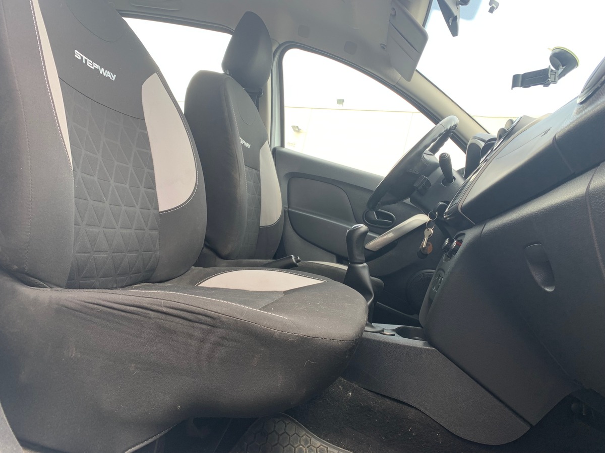 Dacia Sandero Stepway 90 ch | Roue de secours + cric | Aide stationnement Arrière | GPS | Bluetooth