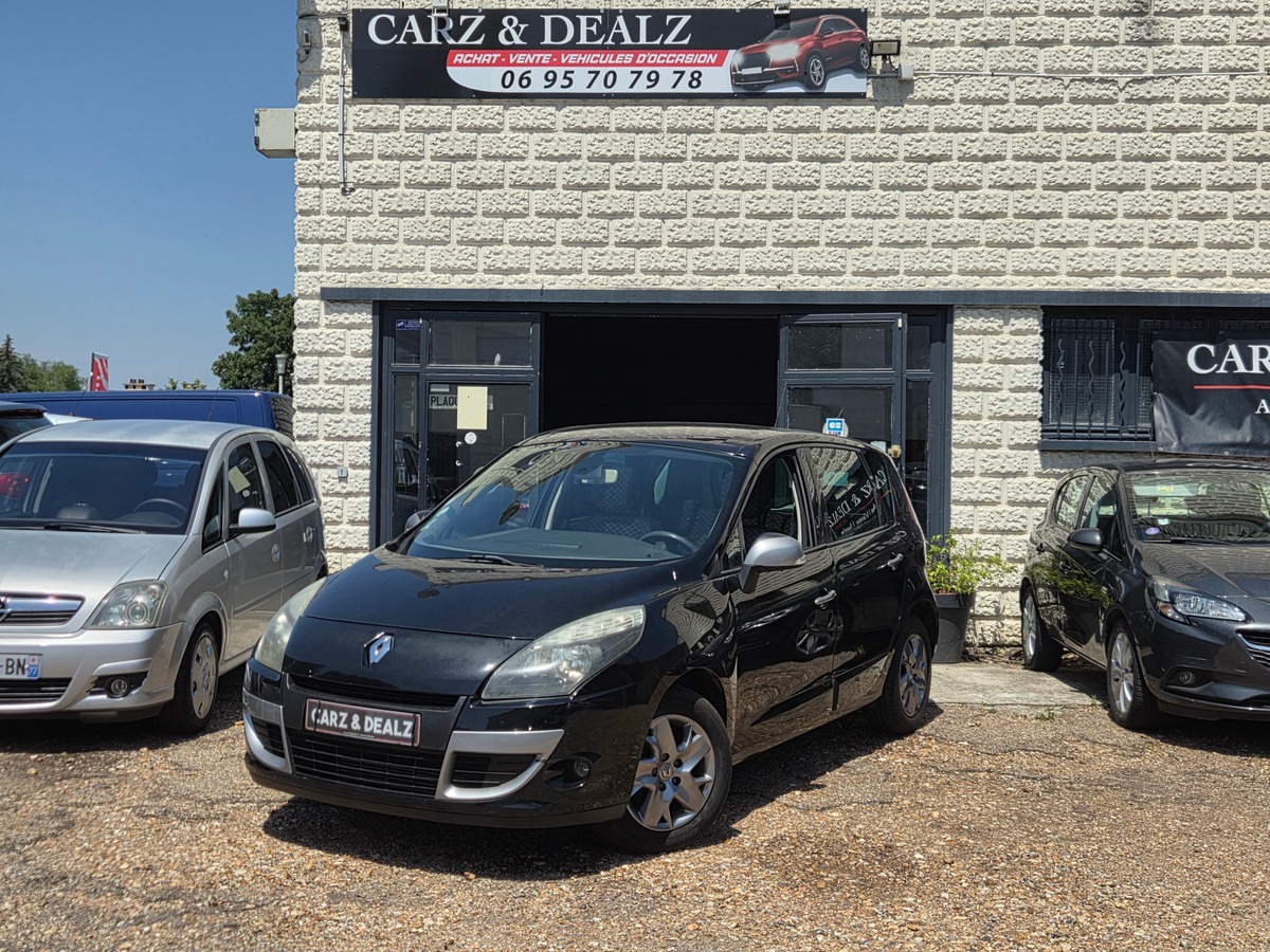 RENAULT Megane Scenic