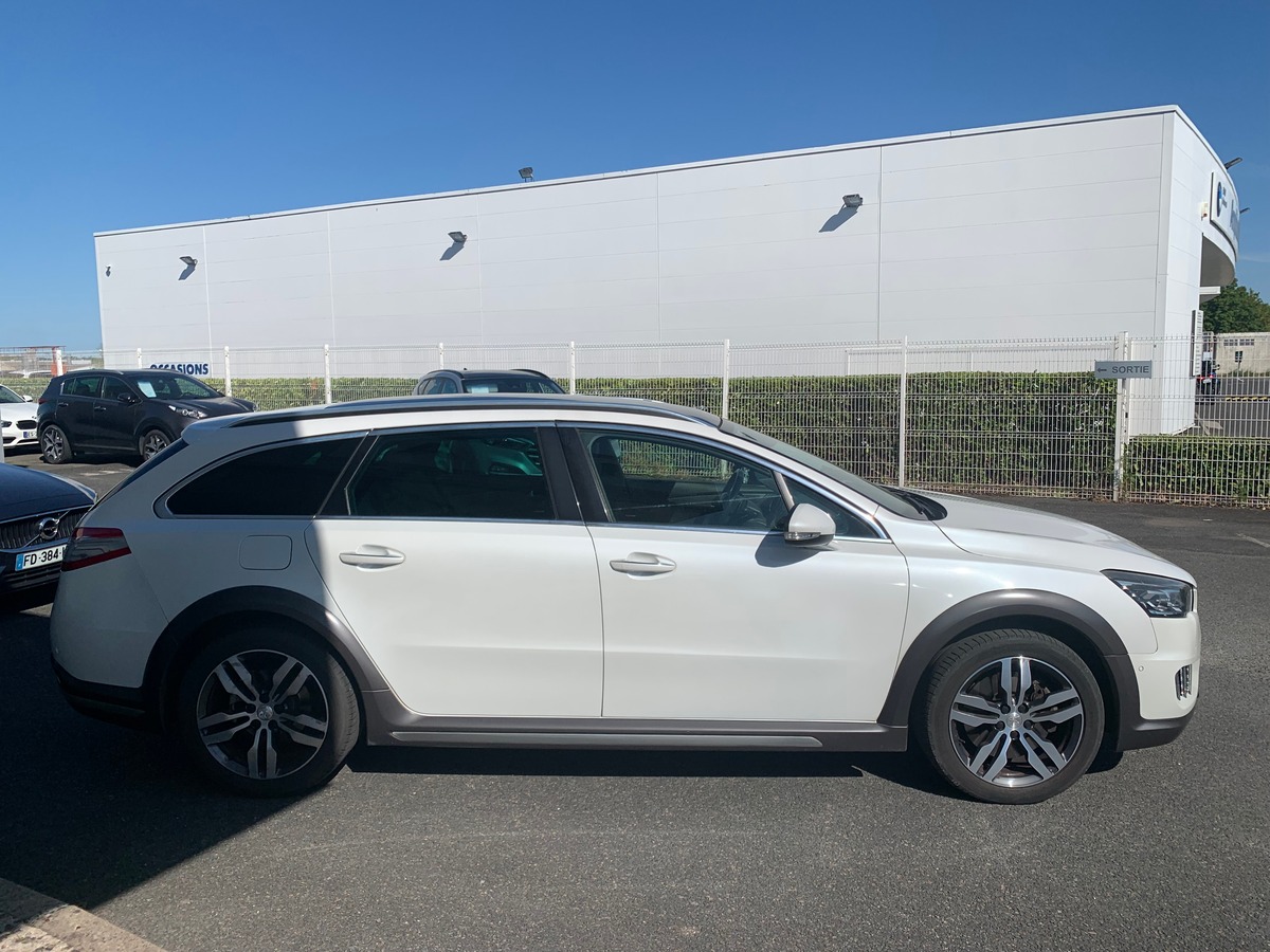 Peugeot 508 SW RXH 2.0 | 180 | Toit panoramique | Caméra de recul | Affichage tête haute | Attelage