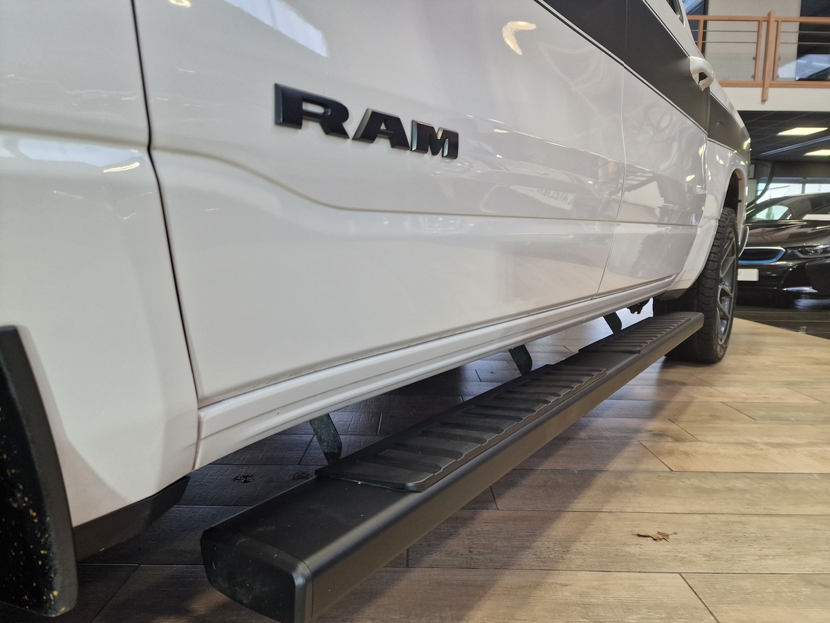 Dodge RAM 1500 5.7 HEMI V8 SPORT 390 59990E TTC G
