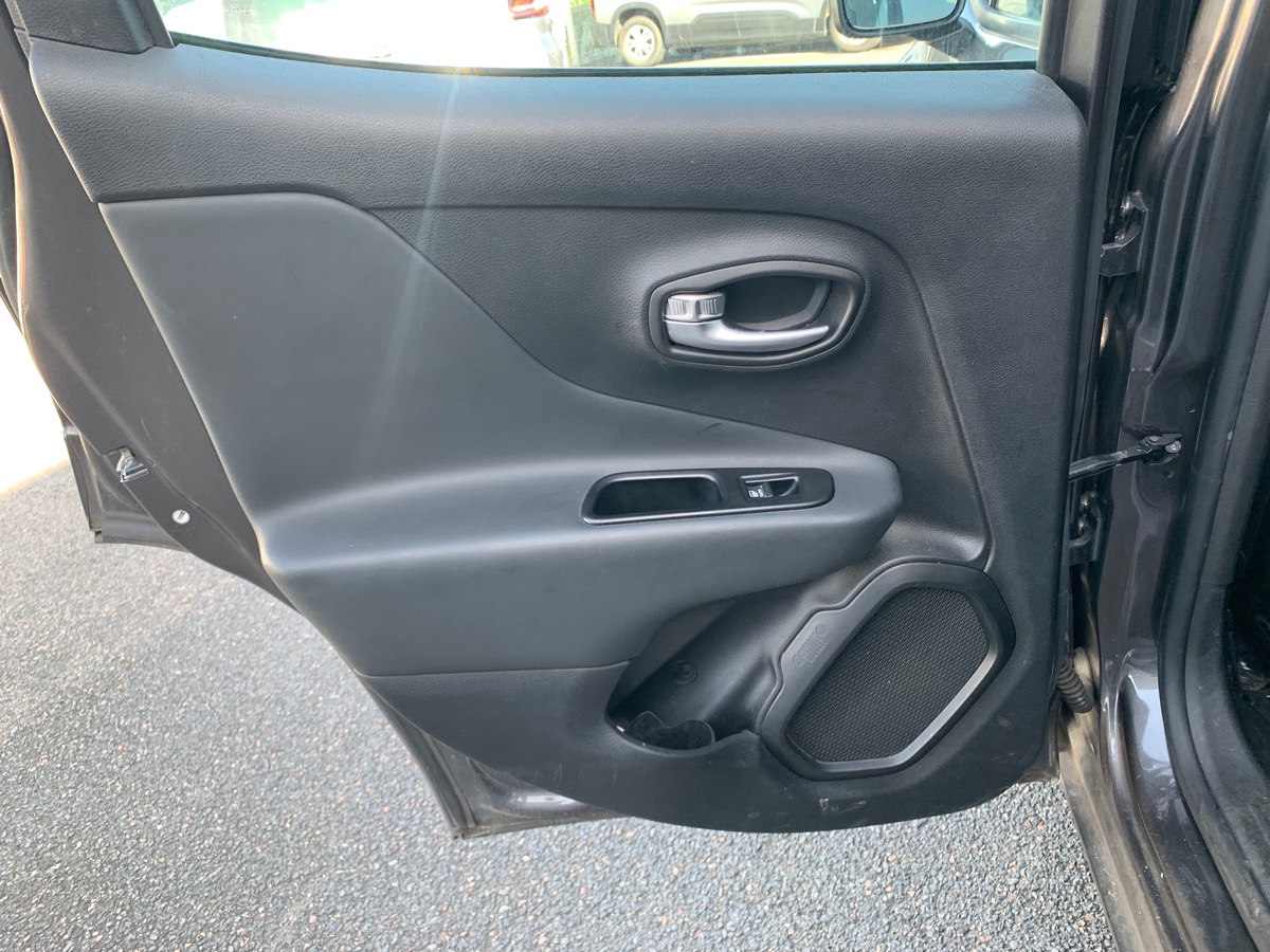 Jeep Renegade 120 ch | Limited | Caméra de recul | Régulateur de vitesse | Avertisseur Angles Morts