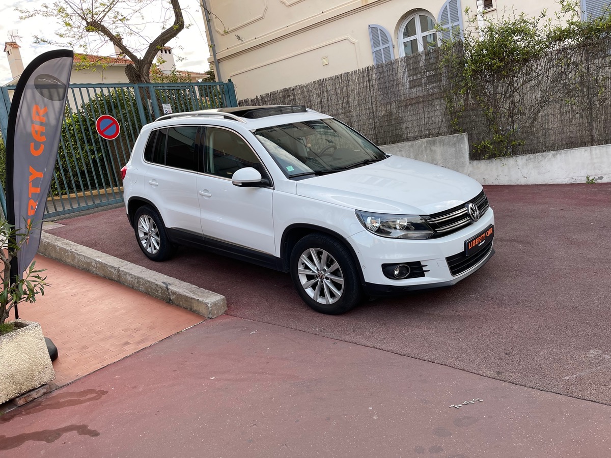 Volkswagen Tiguan 2.0tdi Phase 2 110CV CARAT/TOIT