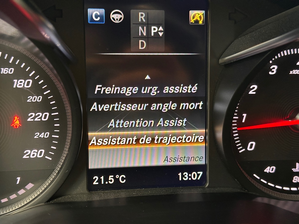 Mercedes-Benz Classe GLC 300 Fascination 4MATIC AMG 9G-Tronic - 1ère Main - Attelage - Options +++