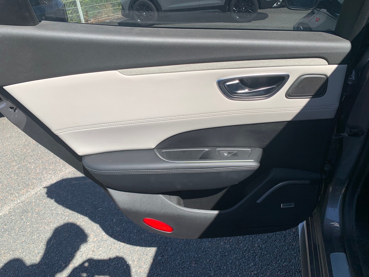 RENAULT Talisman 160 ch | Initiale PARIS | Caméra recul | Affichage tête haute | Sièges électriques
