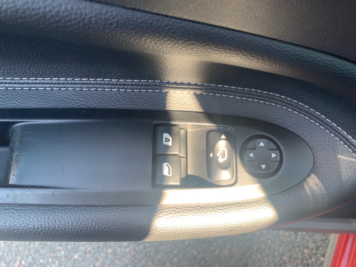 DS DS 3 Cabriolet 1.6 thp | 165 ch | Sport chic | GPS | Bluetooth | Régulateur de vitesse